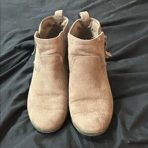 Arizona Love Tan Heeled Boots
